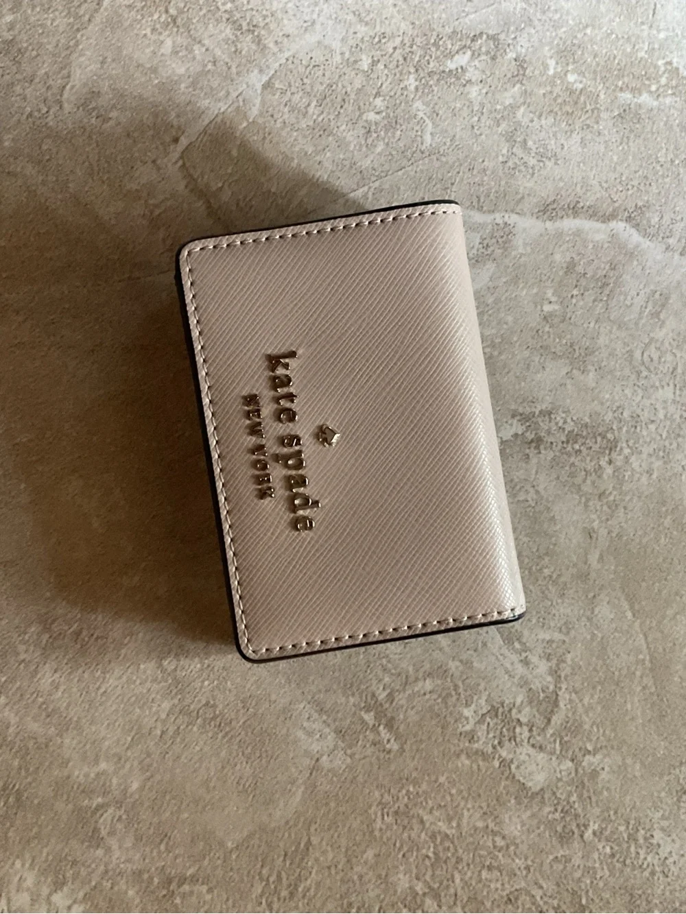 Men Accessories Identification